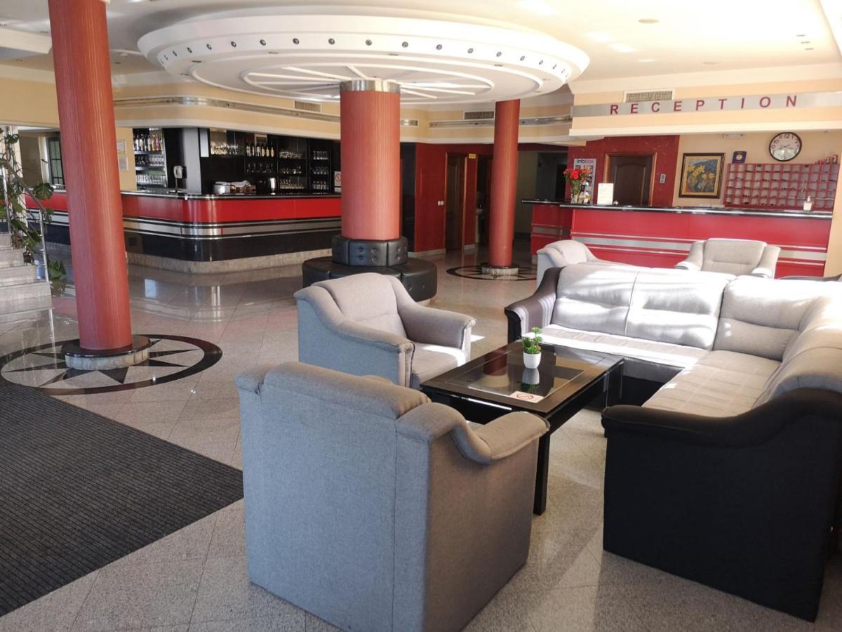 Hotel Elegance Beograd Bagian luar foto