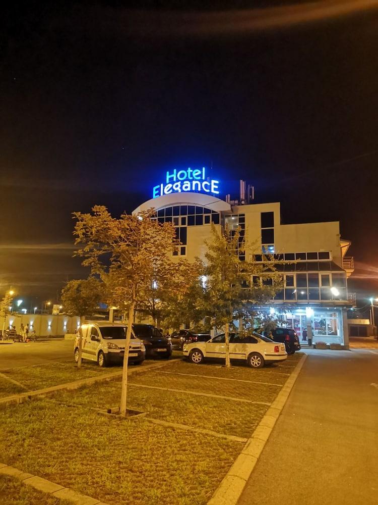 Hotel Elegance Beograd Bagian luar foto