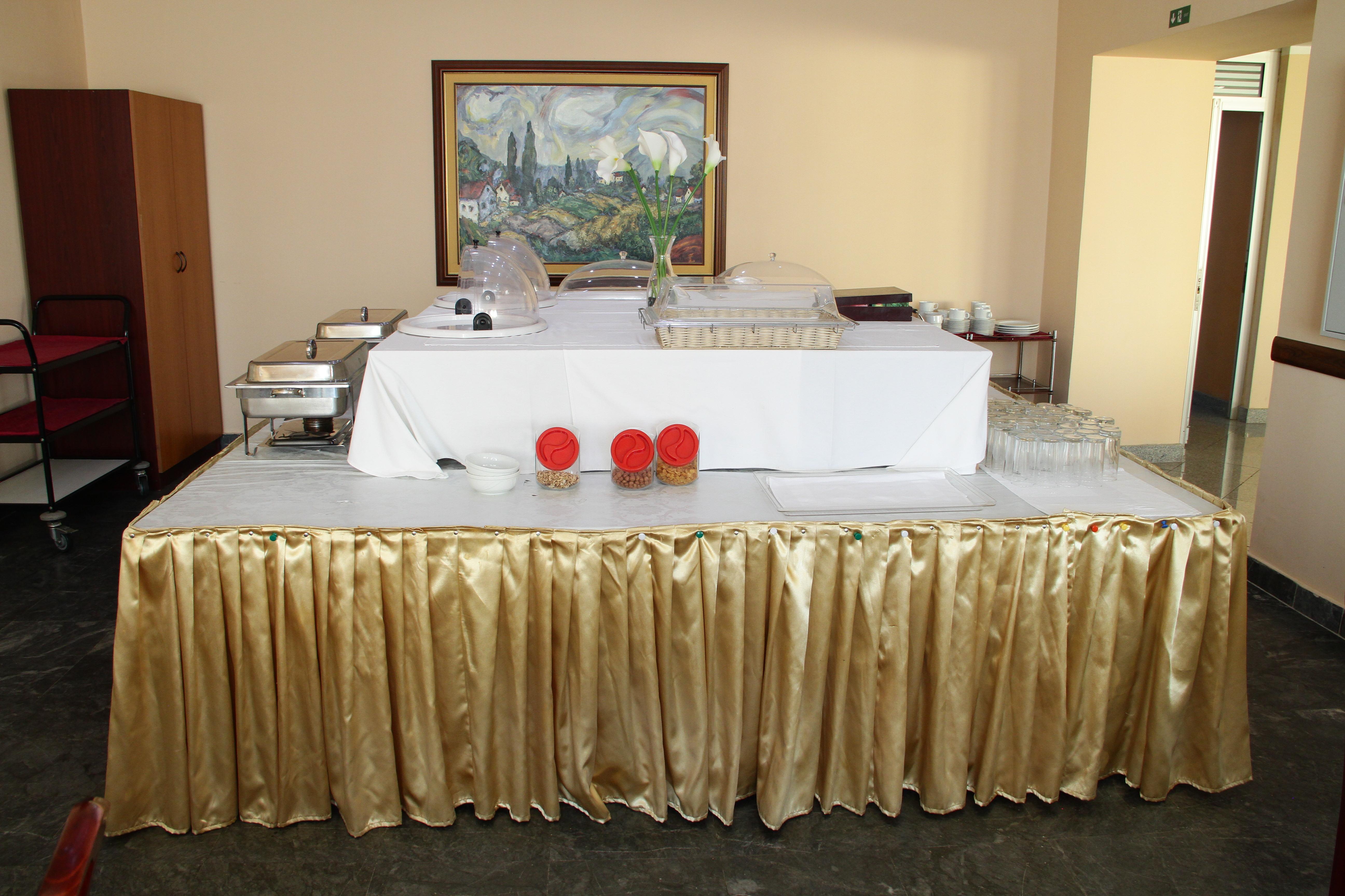 Hotel Elegance Beograd Bagian luar foto