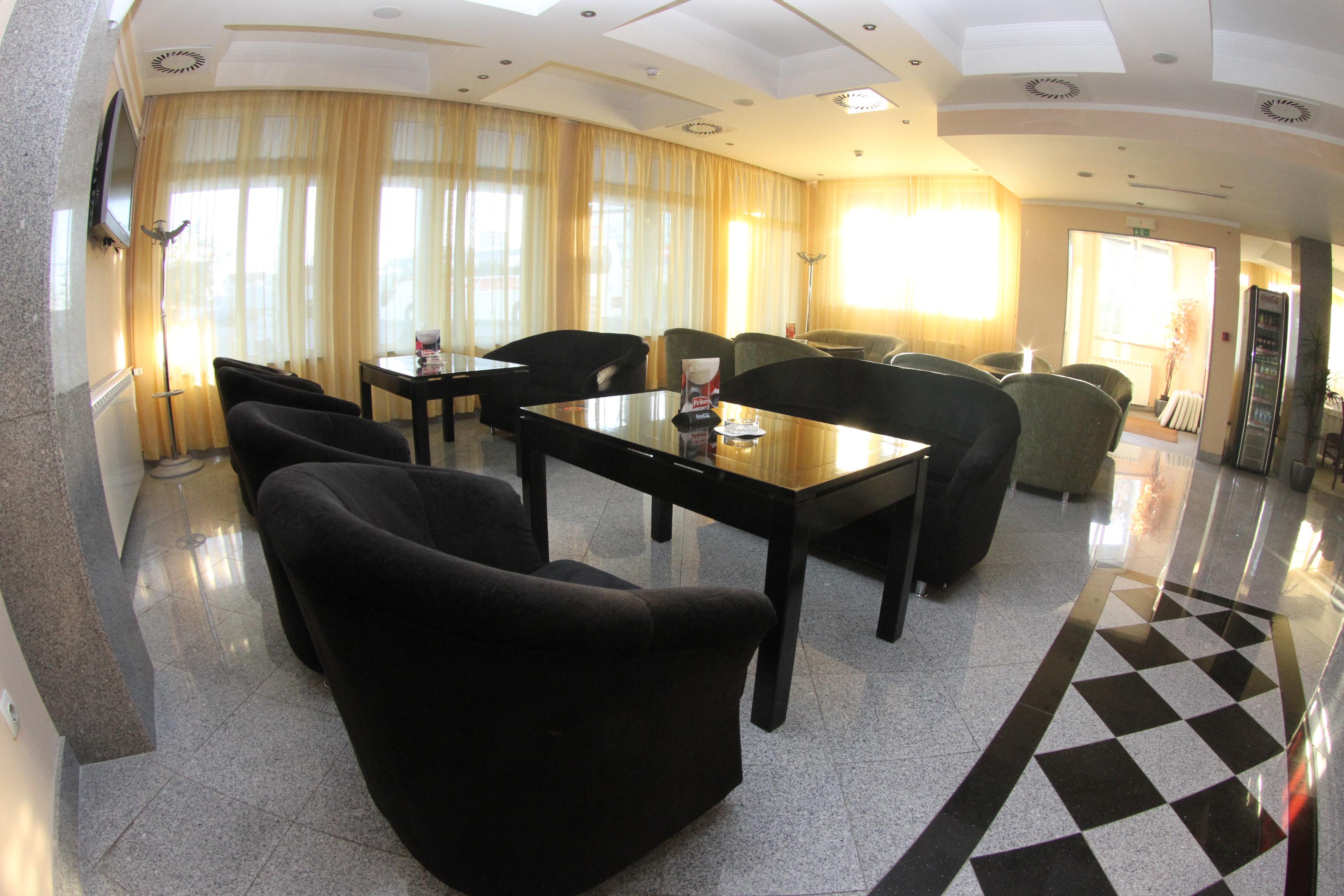Hotel Elegance Beograd Bagian luar foto