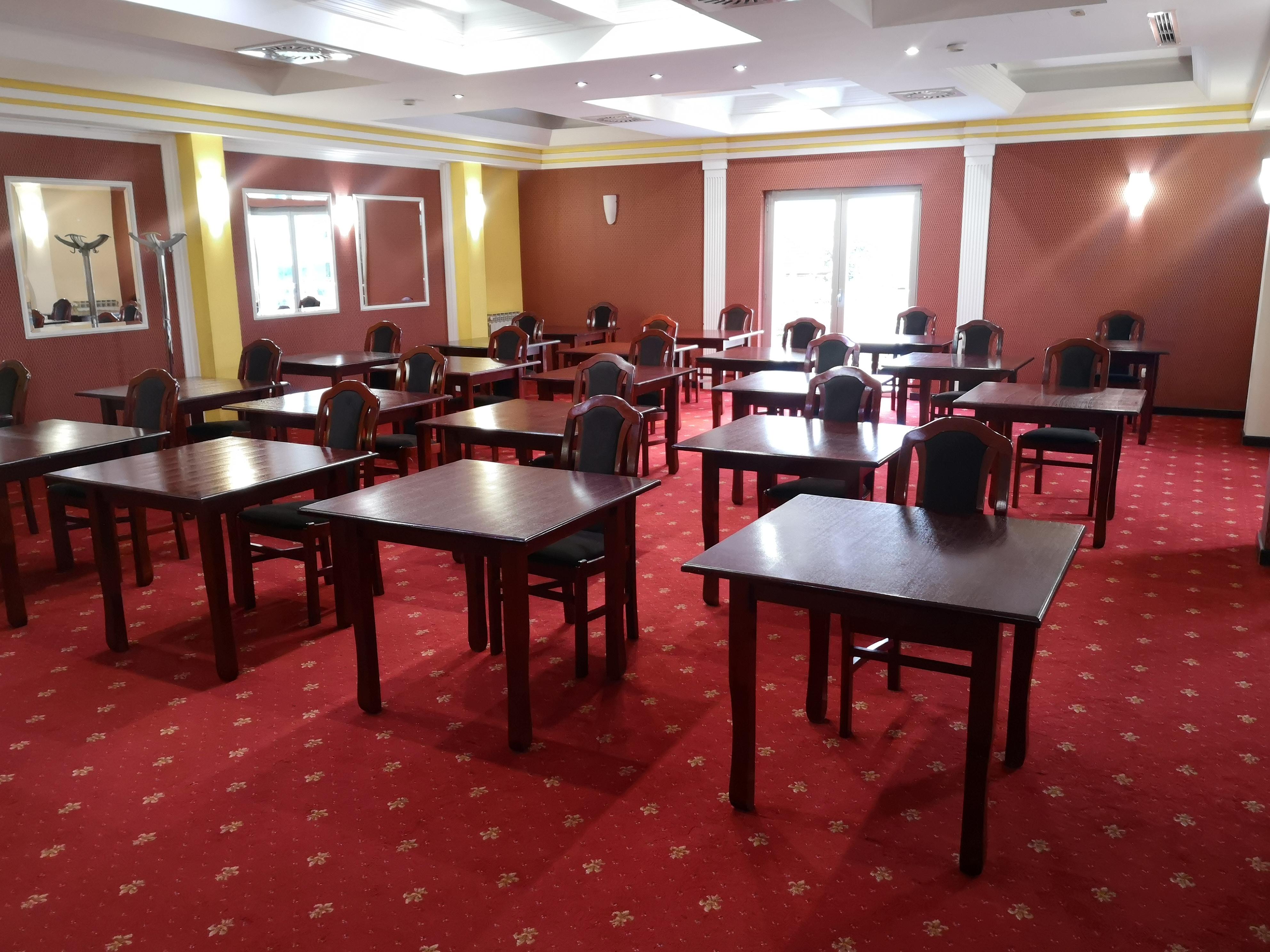 Hotel Elegance Beograd Bagian luar foto