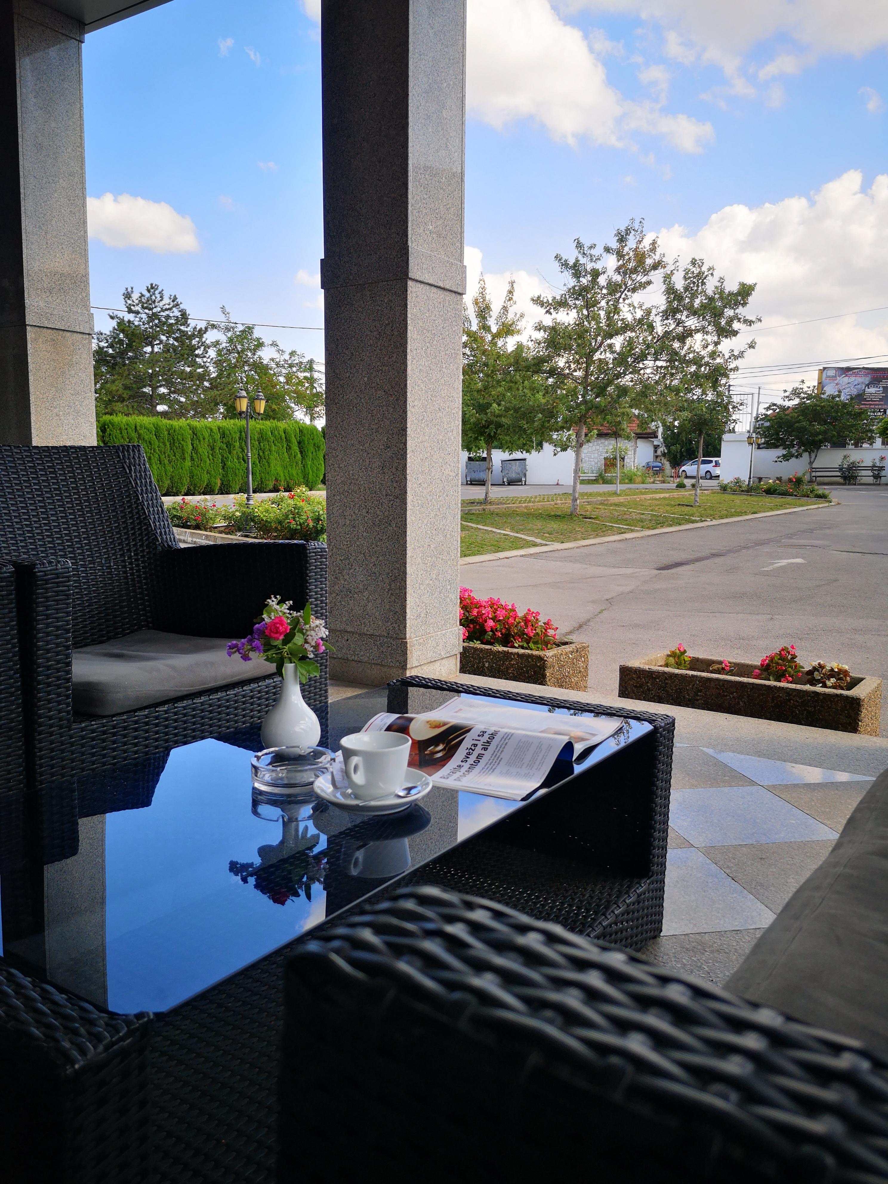 Hotel Elegance Beograd Bagian luar foto