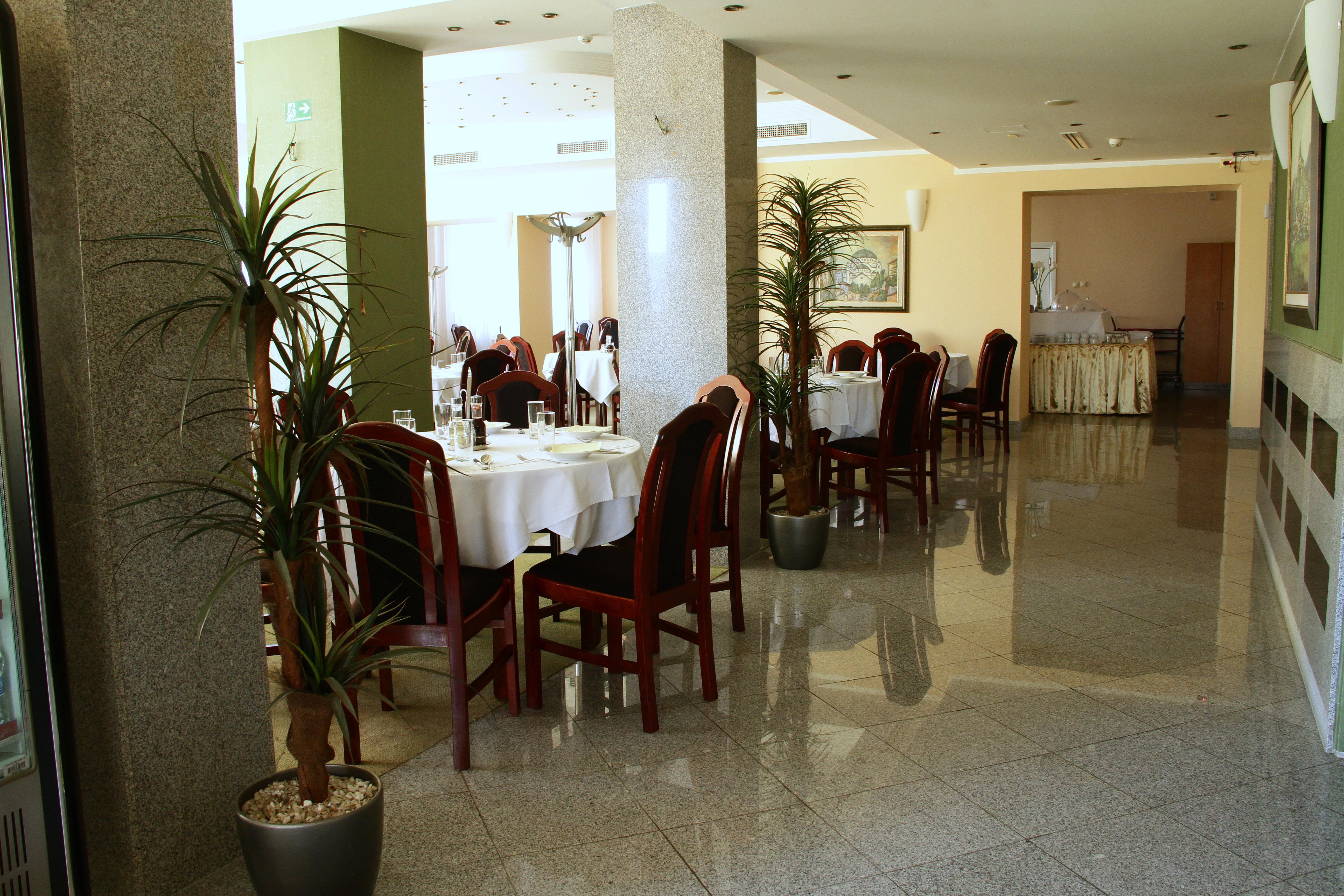 Hotel Elegance Beograd Bagian luar foto