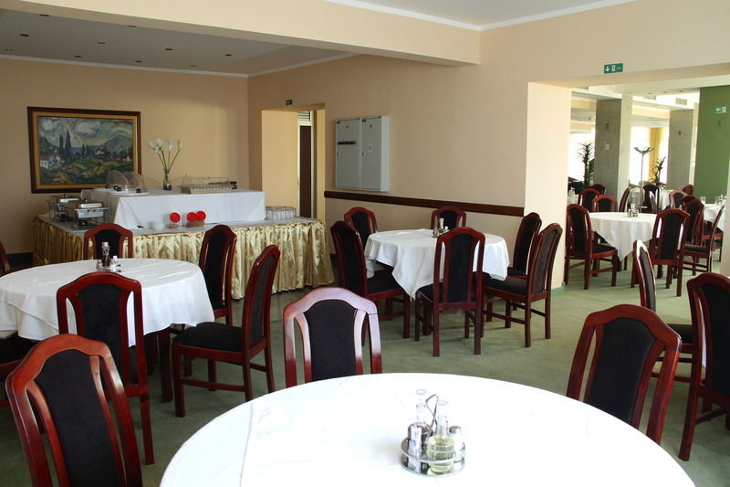 Hotel Elegance Beograd Bagian luar foto