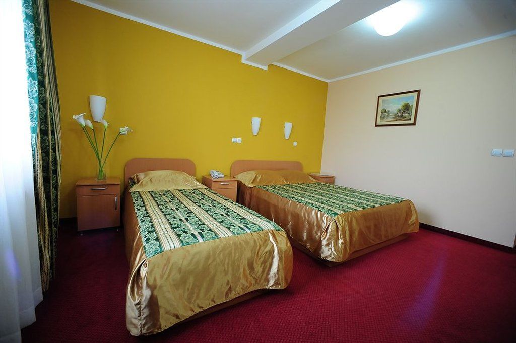 Hotel Elegance Beograd Bagian luar foto